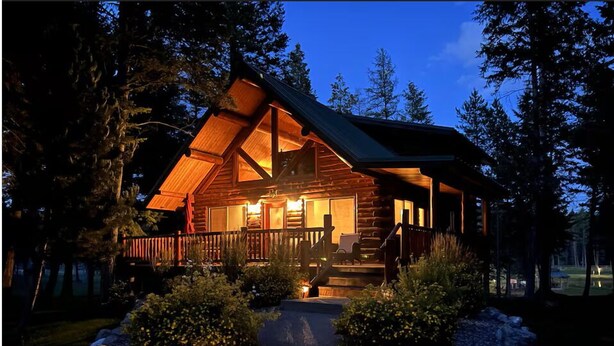 Unclassified image, 1 of 33, button - North Star Cabin in Whitefish, near Glacier (Whitefish)