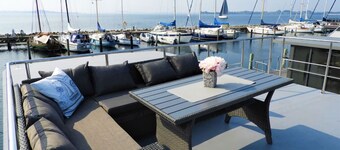 Fjord LaFee Houseboat with Rooftop Terrace in Flensburg