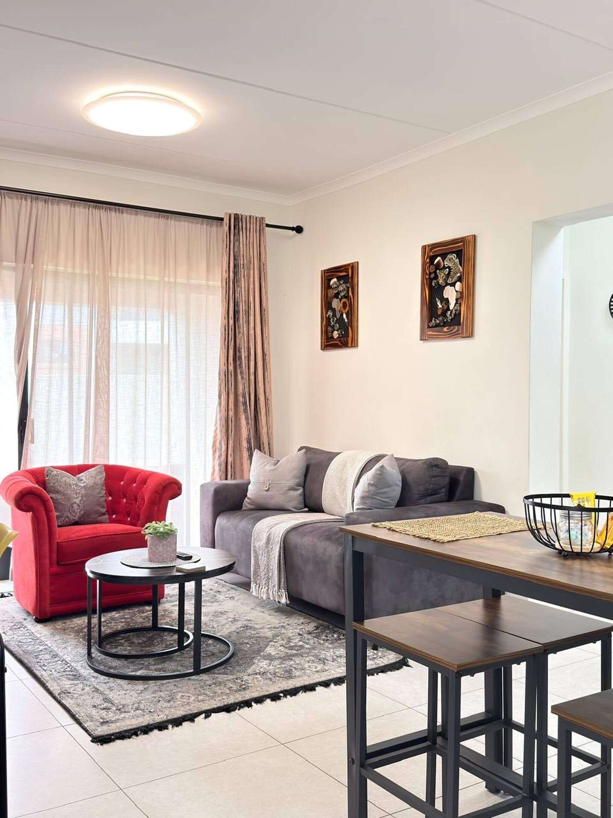 Apartment, 2 Bedrooms, Balcony | Living area