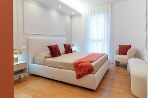 Iron/ironing board, Internet, bed sheets - Vrbo Property (Pescara)