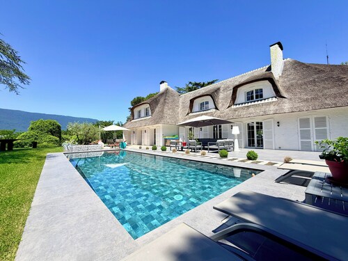 Villa 8 personnes piscine proche lac