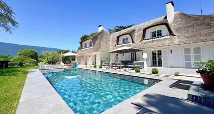 Villa 8 personnes piscine proche lac