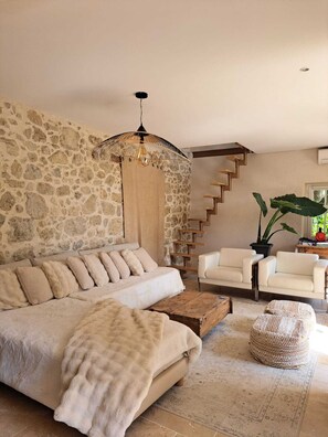 Living area - Bastide de Marie Grasse - Charming Bed and Breakfast - Pool (Grasse)