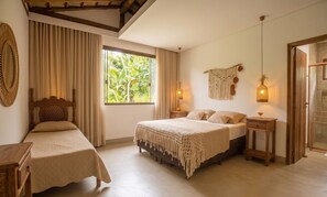 Maison Deluxe, climatisation | Rideaux occultants, chambres insonorisées, fer et planche à repasser