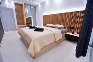 Iron/ironing board, WiFi, bed sheets - Villa Morena (Vodice)
