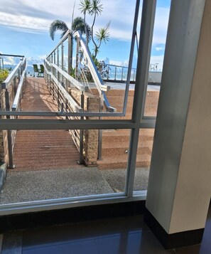 Interior - Mactan Newtown Poolside View near Airport & Beach (Lapu-Lapu)