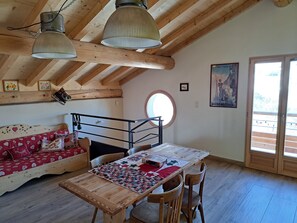 Dining - Vrbo Property (VALMEINIER)