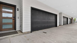 Unclassified image, 5 of 27, button - Premium 2BR Near Downtown & Medical District (Dallas)