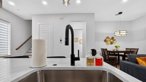Unclassified image, 2 of 27, button - Premium 2BR Near Downtown & Medical District (Dallas)