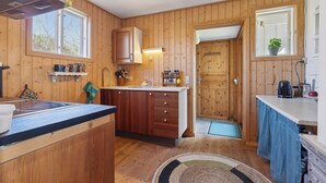 Kaffetrakter/tekoker, kjøleskap, mikrobølgeovn og ovn