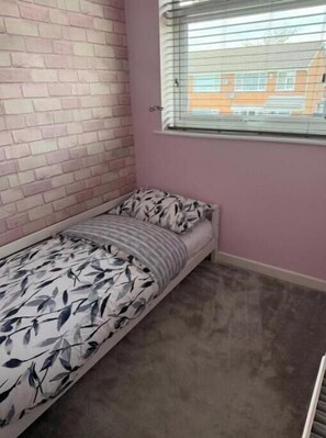 3 Schlafzimmer, Bügeleisen/Bügelbrett, WLAN