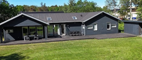 House | Exterior