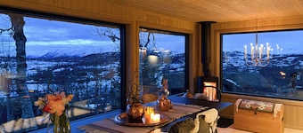 Cottage by Rauland ski trails with annex