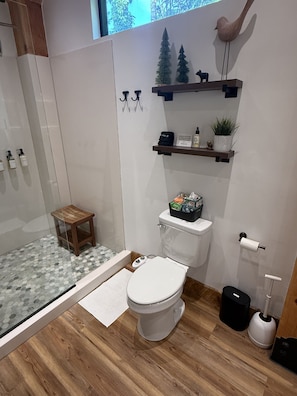 Shower, hair dryer, bidet, towels - Modern Cabin Retreat on 5 Wooded Acres - Hot Tub • Fire Pit • EV Charger • Wifi (Logan)
