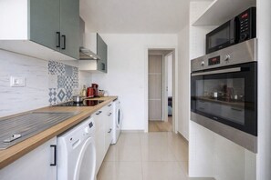 Private kitchen - Quiet Apartment - Downtown - Cozy Houses (Reims)