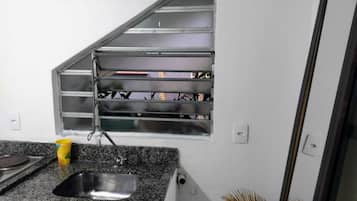Basic Apartment | Private kitchen