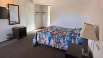 Room, 1 King Bed, Smoking