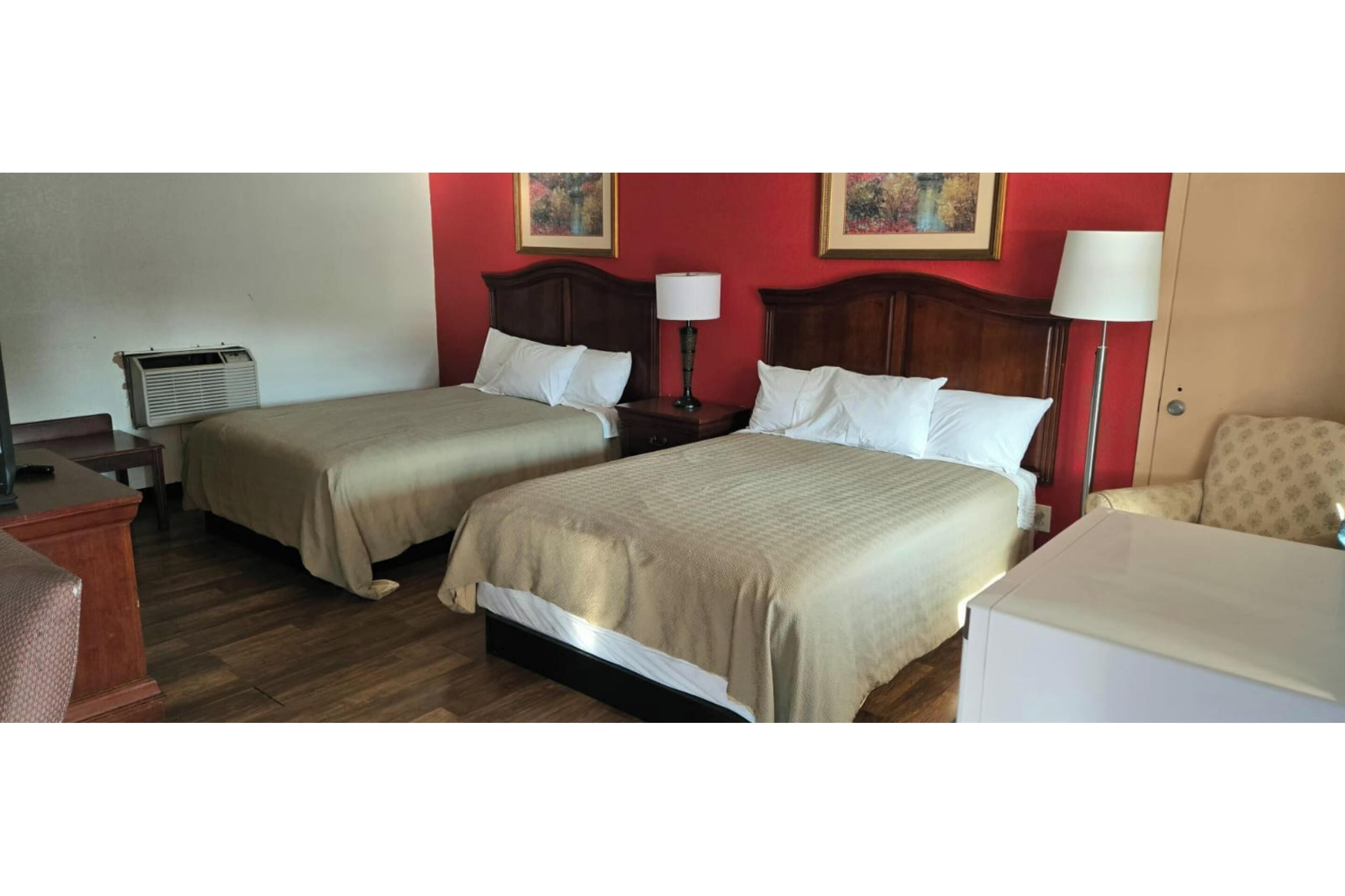 Desk, iron/ironing board, free WiFi, bed sheets