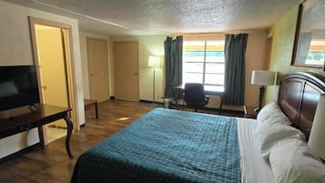 Desk, iron/ironing board, free WiFi, bed sheets