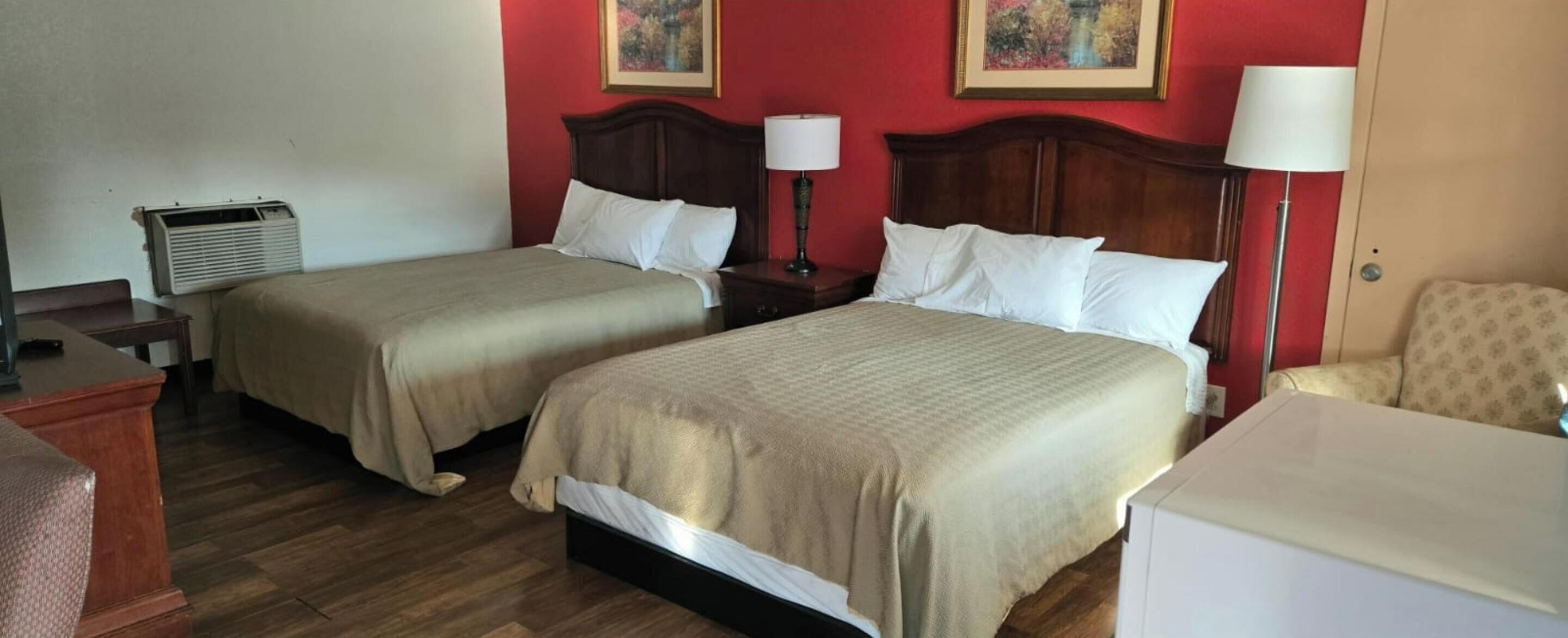 Desk, iron/ironing board, free WiFi, bed sheets