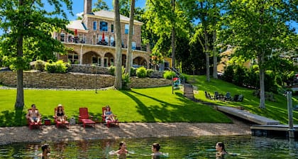 Lake Norman, Pool, Golf Simulator, Sauna, Hot tub, Pickleball/Basketball, EV Chg
