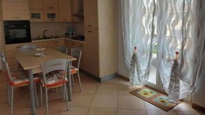 Dining - Bergamotto Apartment (Gioiosa Ionica)