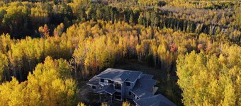 Cozy 2-bed Cedar Studio in Babbitt for Relaxing stay @ Whitetail Estates
