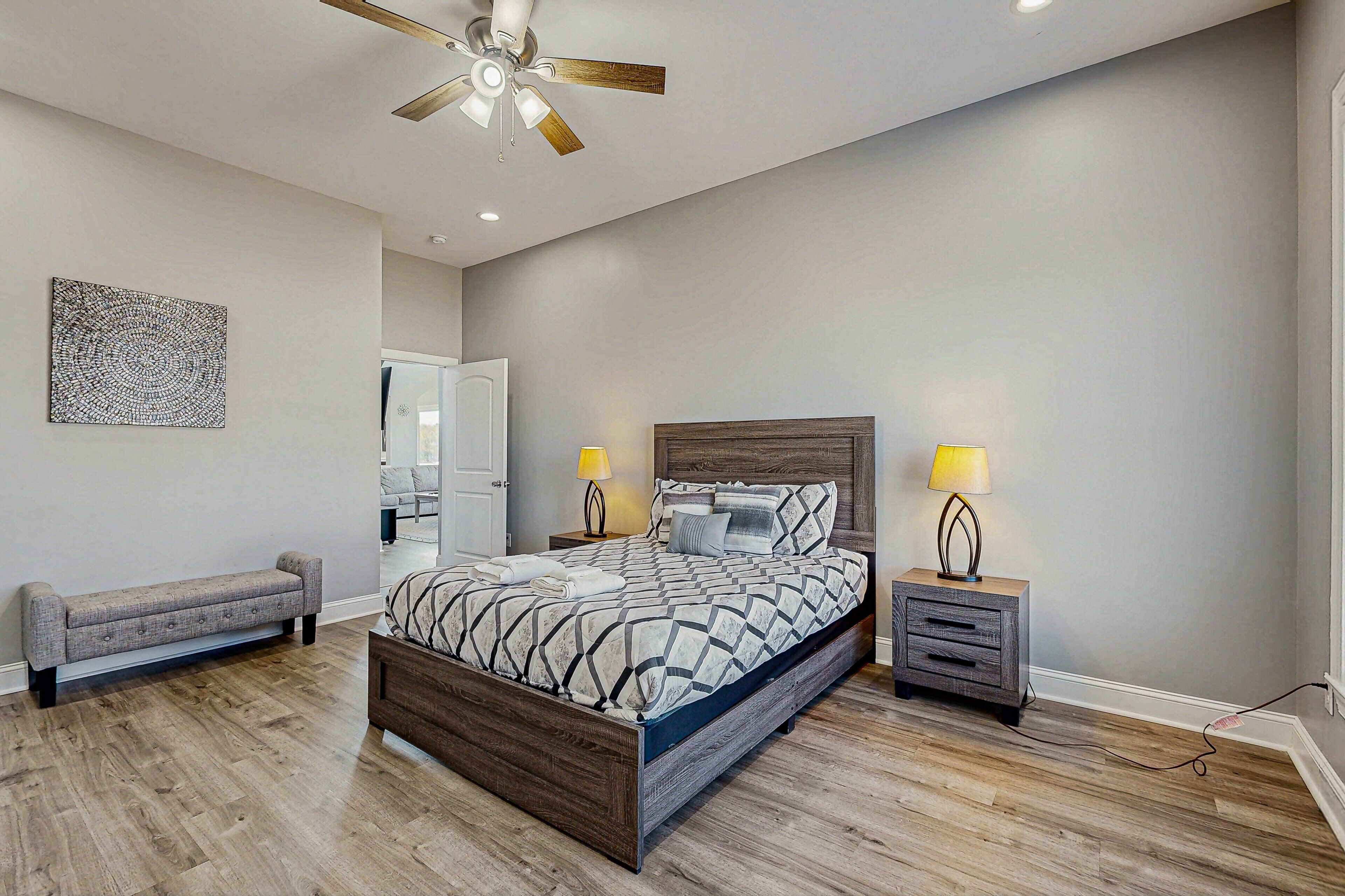 House, Multiple Beds, Hot Tub (Sunset Valley) | 6 bedrooms
