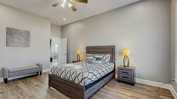 House, Multiple Beds, Hot Tub (Sunset Valley) | 6 bedrooms