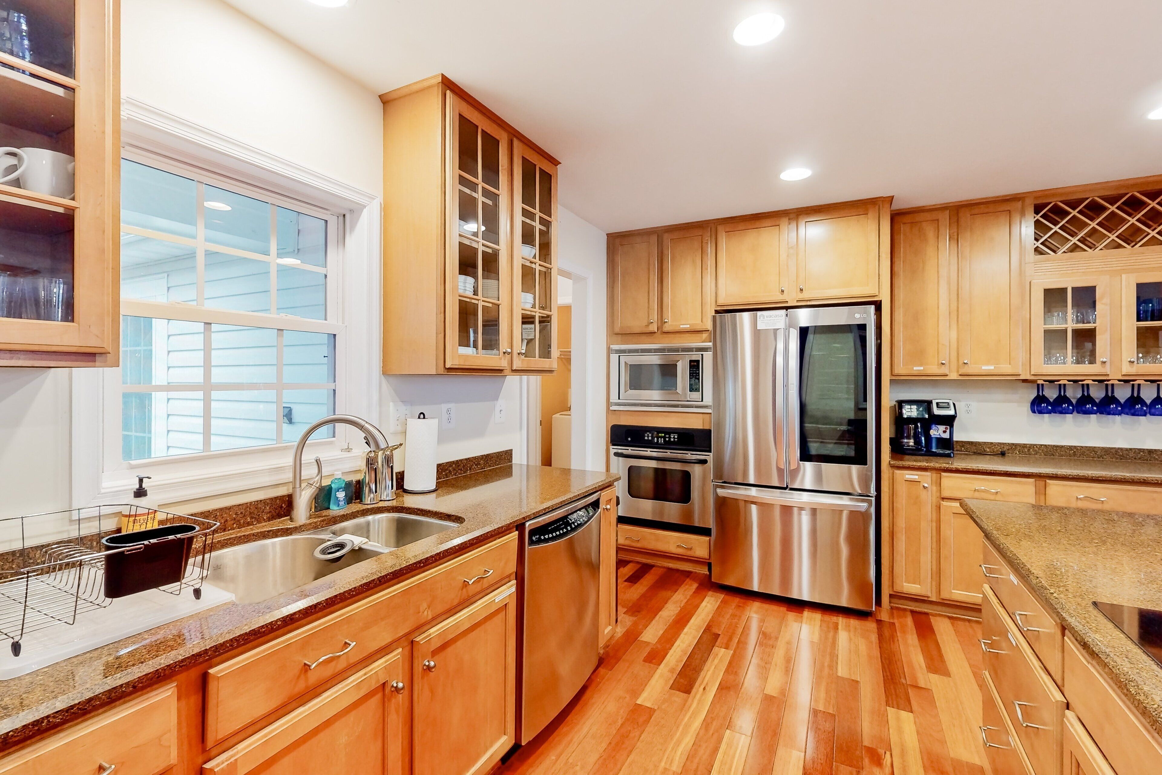 House, Multiple Beds, Hot Tub (Pleasants View) | Private kitchen
