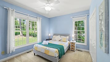 House, Multiple Beds, Fireplace (Lake Daze) | 4 bedrooms