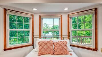 6 bedrooms