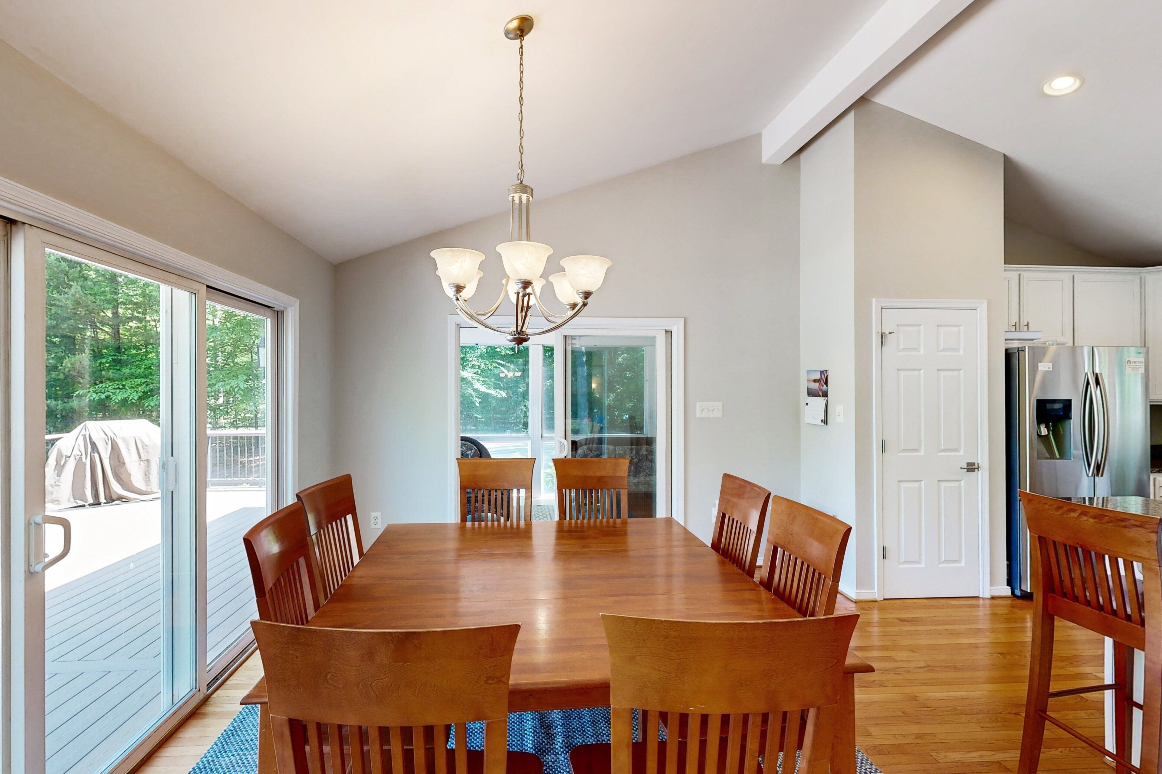 House, Multiple Beds, Hot Tub (Secluded Serenity) | Dining