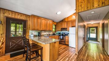 House, Multiple Beds, Kitchen (Better Days) | Private kitchen