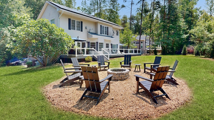 Family-friendly Waterfront Retreat With Game Room, EV Charger, & More!