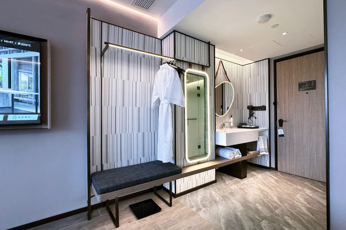 Wi-Fi de cortesia, roupa de cama