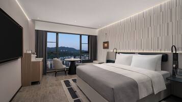 Luxury Single Room