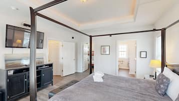 House, Multiple Beds, Kitchen (A Home Away) | 4 bedrooms, individually decorated, individually furnished, bed sheets