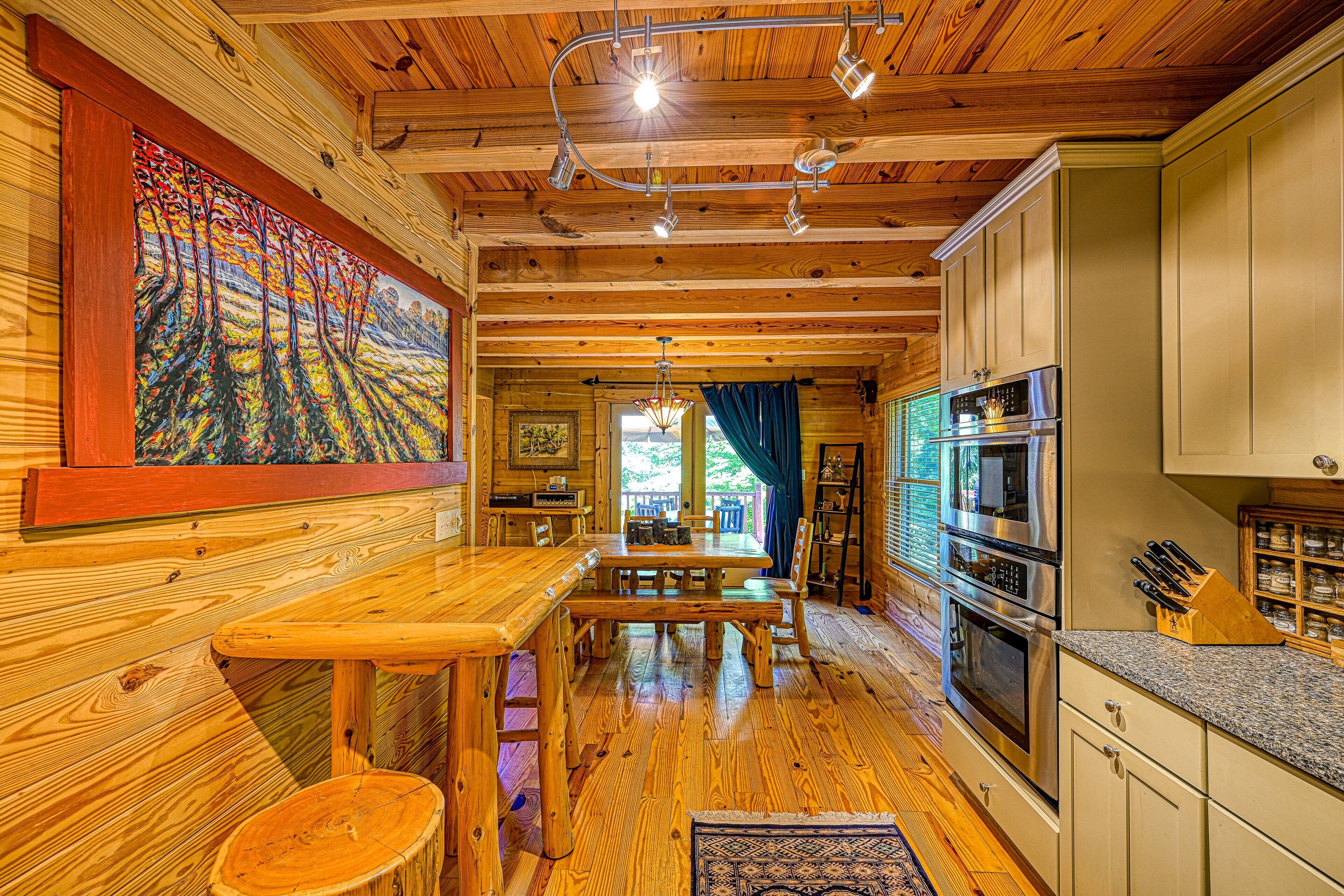 Cabin, Multiple Beds (The Last Cast) | Private kitchen