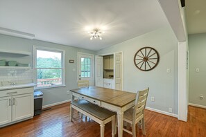 House, Multiple Beds, Kitchen (Persimmon Cove) | Dining - Quiet Lake Home With two Kayaks, Furnished Deck, Grill & Fast Wifi - Dogs OK (Mineral)