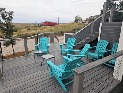 Relaxing 5-bedroom house with one of the best views at Lake Mac.