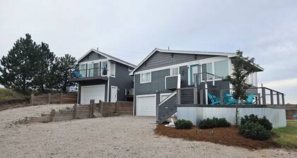 Relaxing 5-bedroom house with one of the best views at Lake Mac.