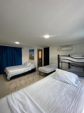 Free WiFi - Blue Diamond House (Cartagena)