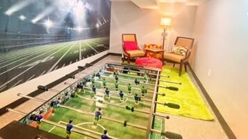 Spielezimmer
