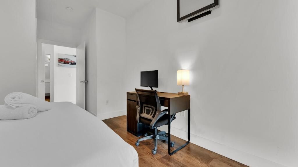 Apartment, 1 Bedroom | Iron/ironing board, free WiFi
