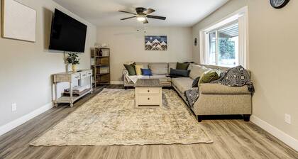 Briargate Basecamp | Hot Tub+GameRoom+Pet Friendly