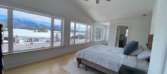 Luxury Lakefront Retreat – Brand New 5-Bedroom Home with Stunning Views