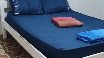Internet, bed sheets