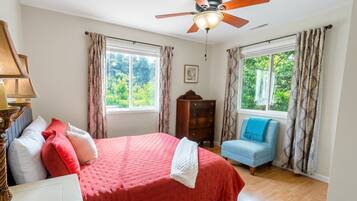 Iron/ironing board, free WiFi, bed sheets