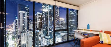 Apartamento Confort, balcón, vistas a la ciudad | Vistas desde la habitación